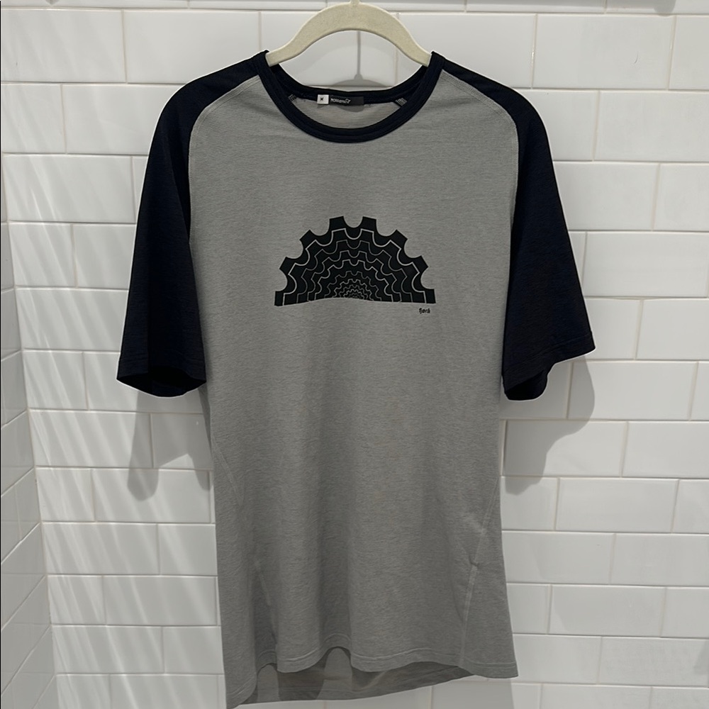 Norrona, size M. Lightweight tshirt